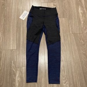 Outdoor Voices 7/8 two tone tech sweat leggings